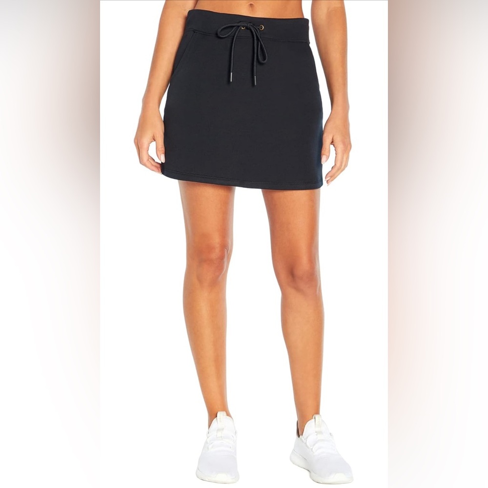NWT Pocket Skirt